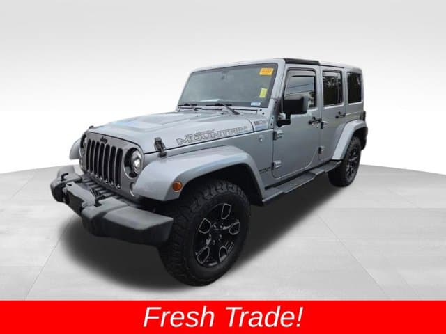 2017 Jeep Wrangler Sahara — photo 1 of 33