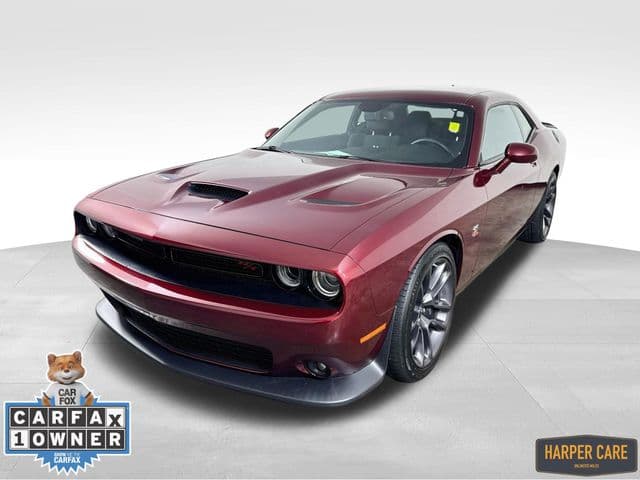2022 Dodge Challenger R/T Scat Pack — photo 1 of 37