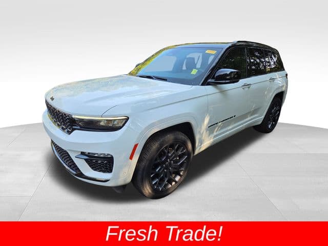 2025 Jeep Grand Cherokee Summit — photo 1 of 39