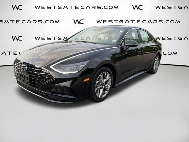 2023 Hyundai Sonata SEL — photo 1 of 35