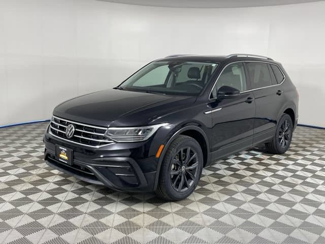 2022 Volkswagen Tiguan 2.0T SE — photo 1 of 27