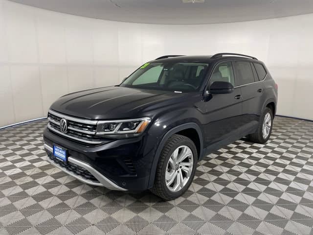 2021 Volkswagen Atlas 3.6L V6 SE w/Technology — photo 1 of 17