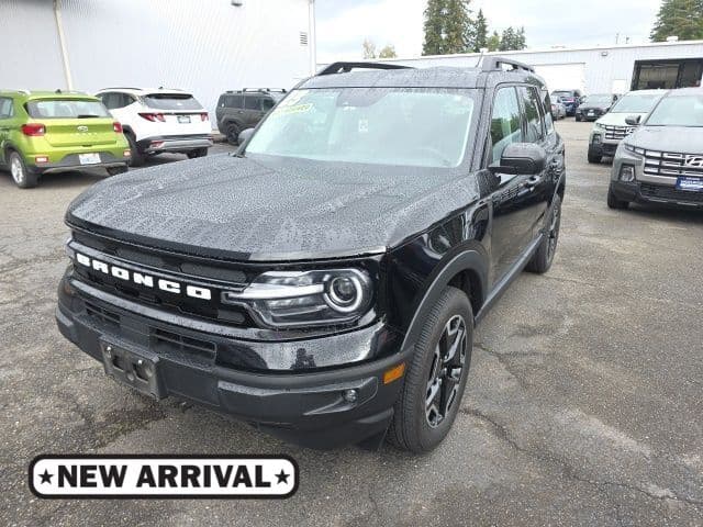 2023 Ford Bronco Sport Outer Banks — photo 1 of 8