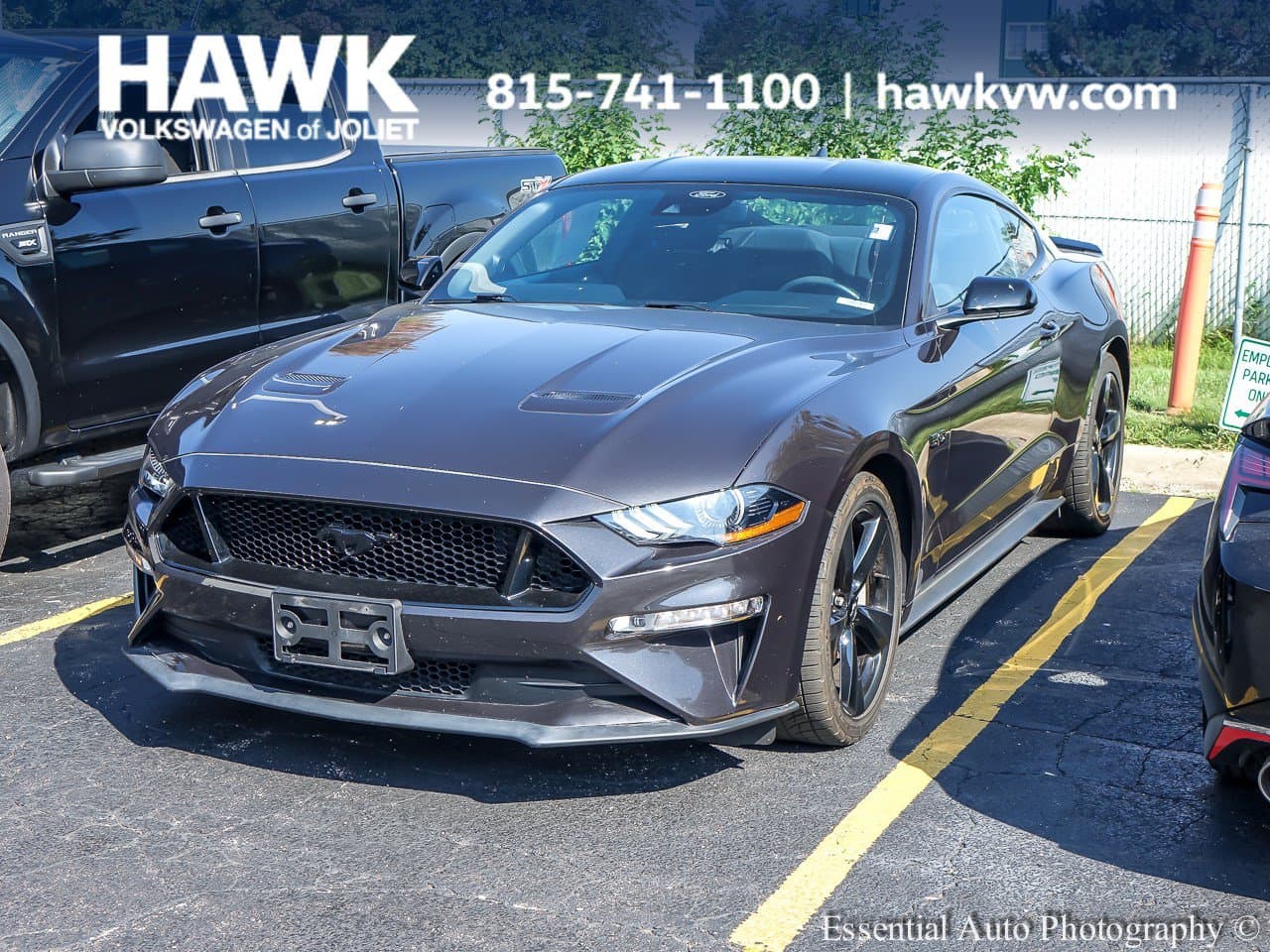 2022 Ford Mustang GT — photo 1 of 3