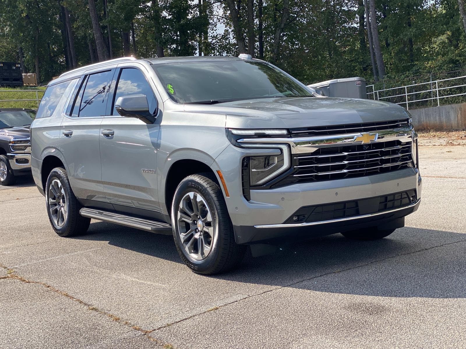 2025 Chevrolet Tahoe LT — photo 1 of 43