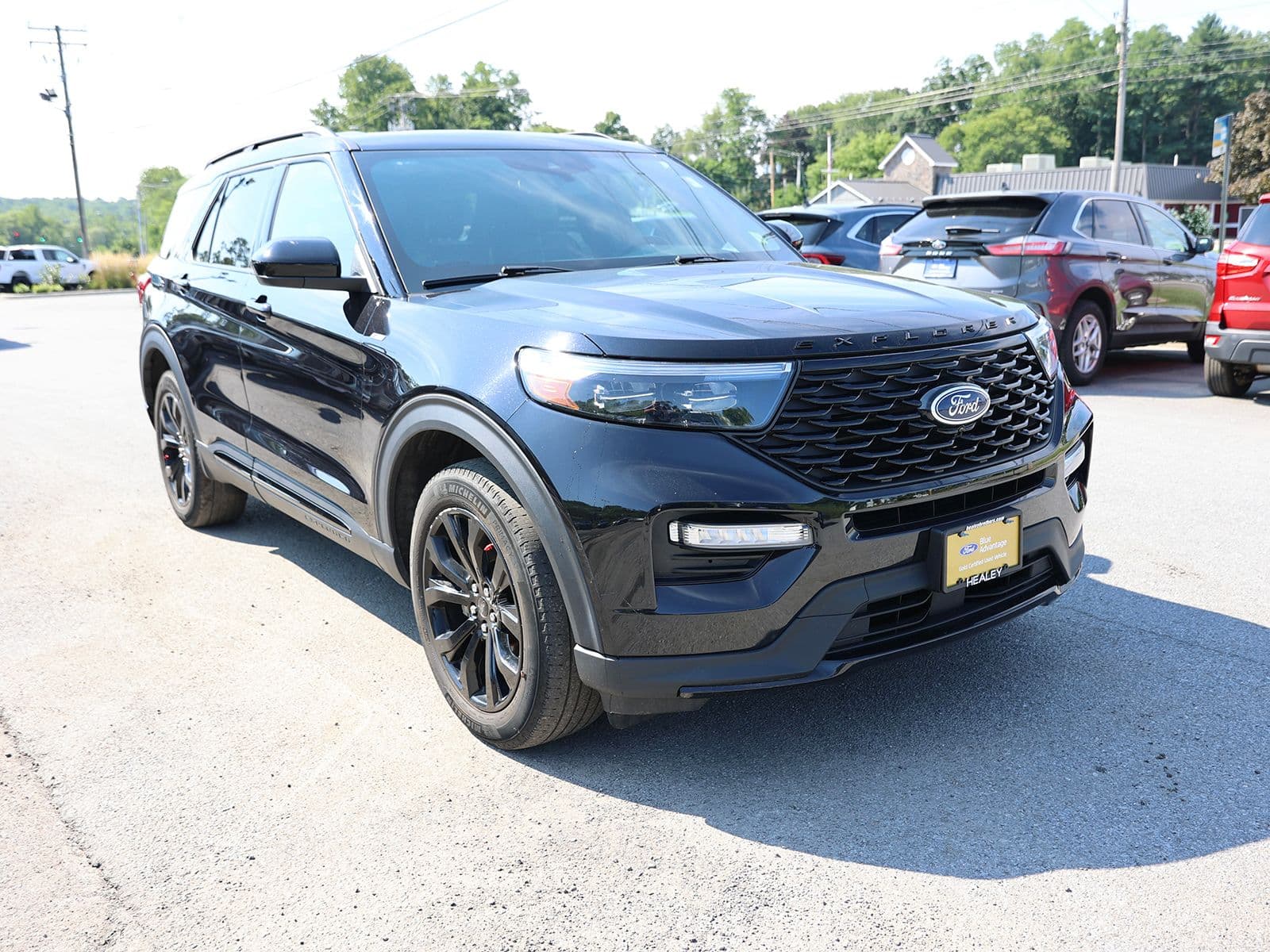 2024 Ford Explorer ST-Line — photo 1 of 43