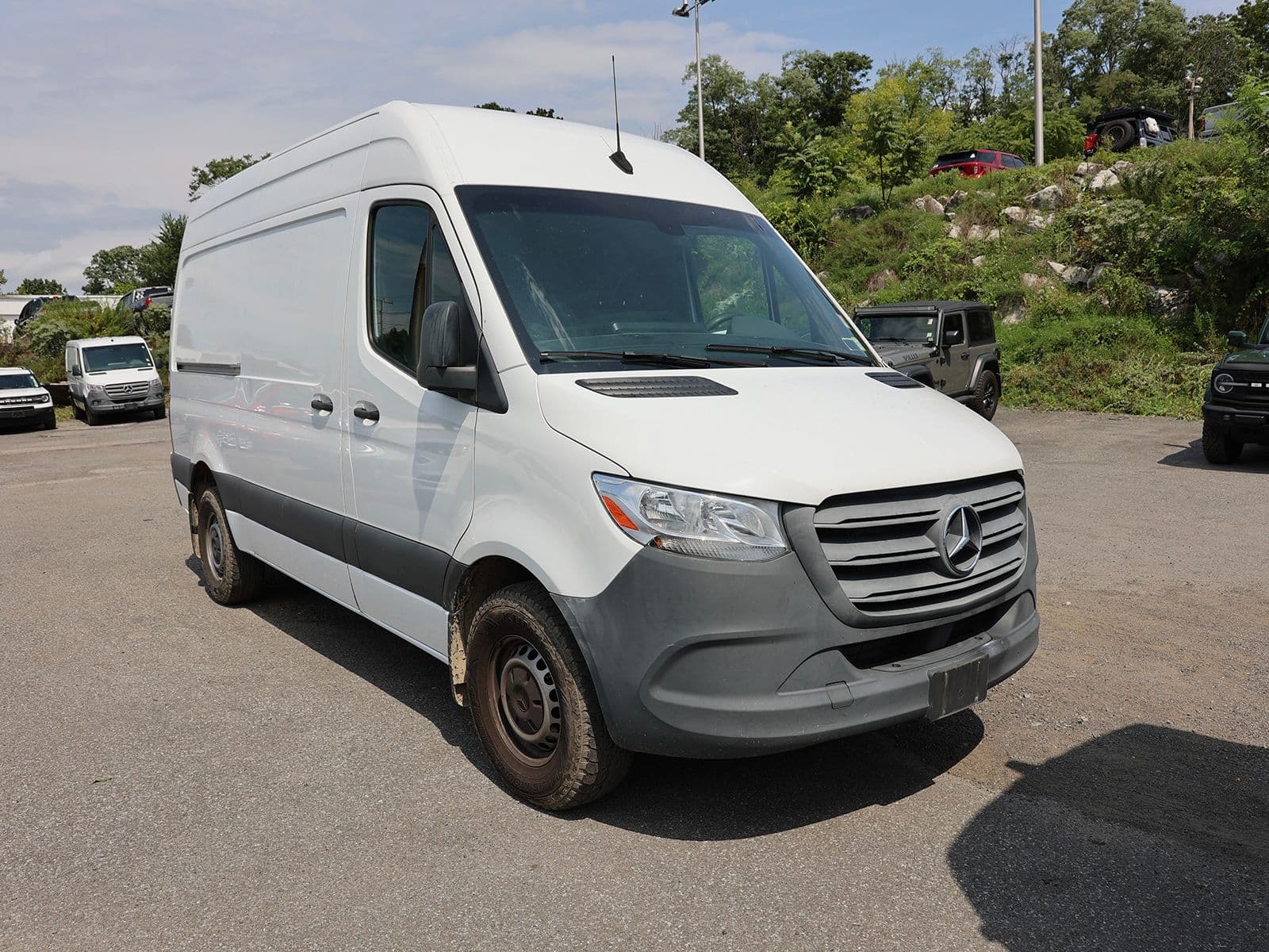 2023 Mercedes-Benz Sprinter 2500 Standard Roof 4-Cyl Diesel HO — photo 1 of 9