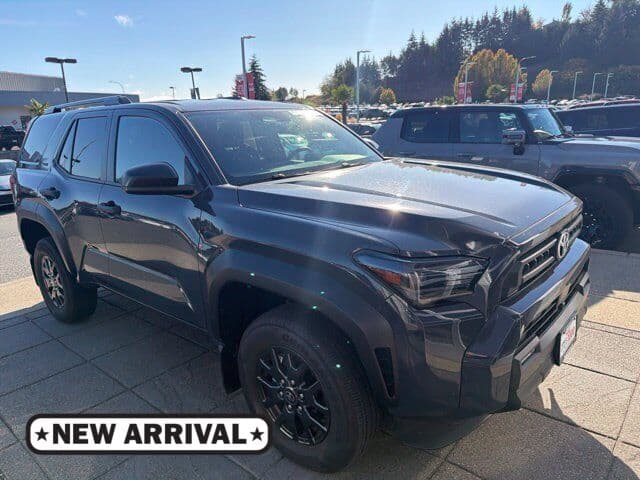 2026 Toyota 4Runner Base — photo 1 of 8