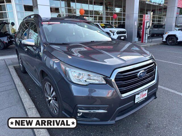 2020 Subaru Ascent Touring — photo 1 of 8