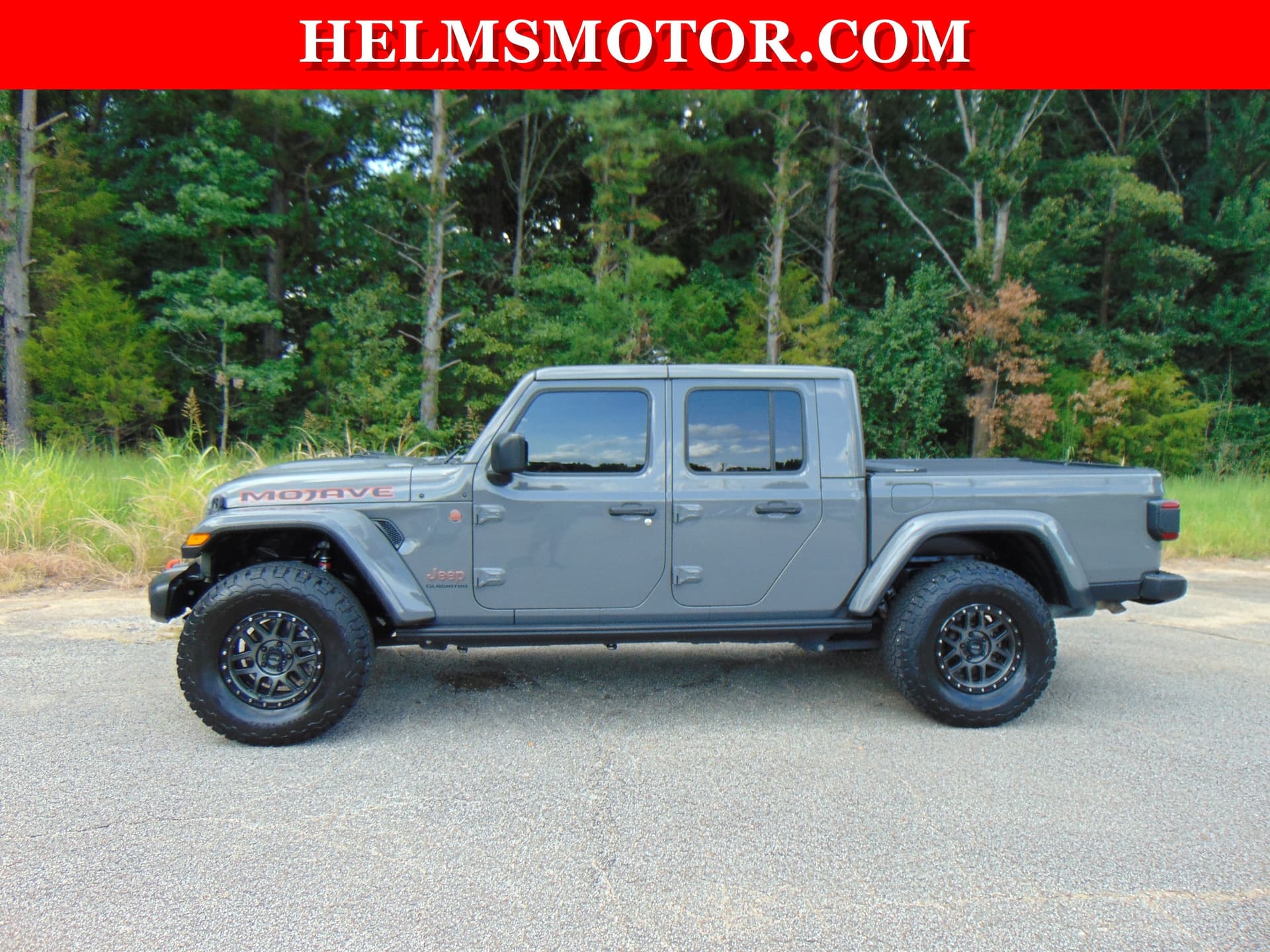 2021 Jeep Gladiator Mojave — photo 1 of 41