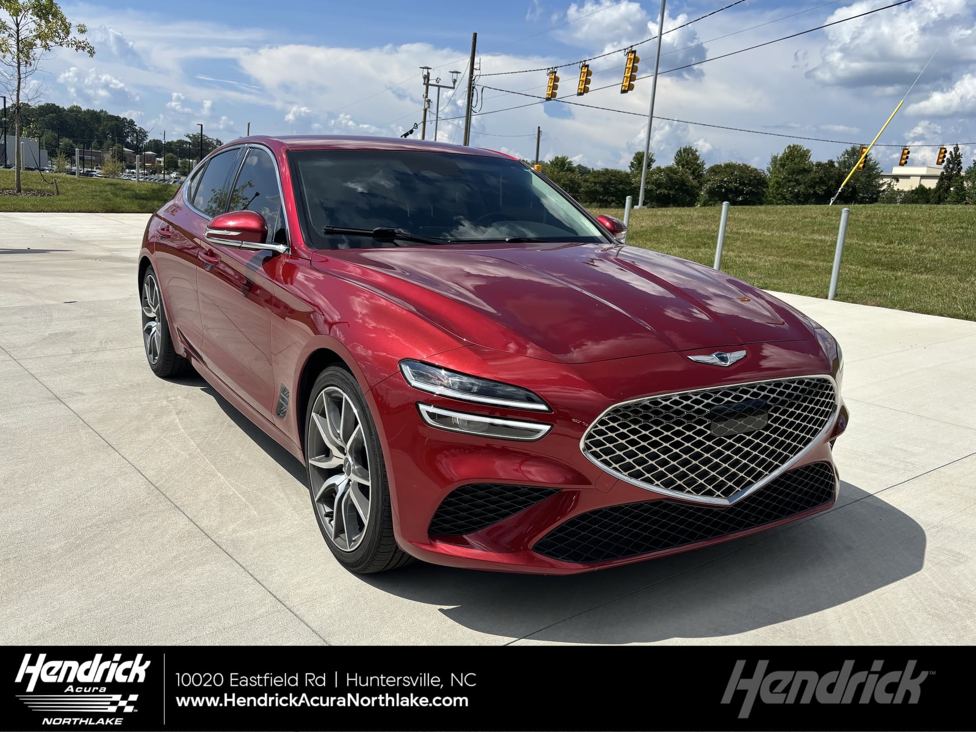 2023 Genesis G70 Base — photo 1 of 38