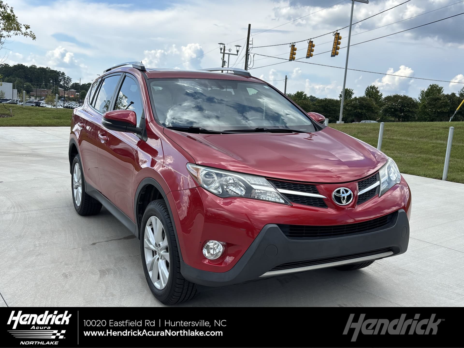 2014 Toyota RAV4 Limited — photo 1 of 38