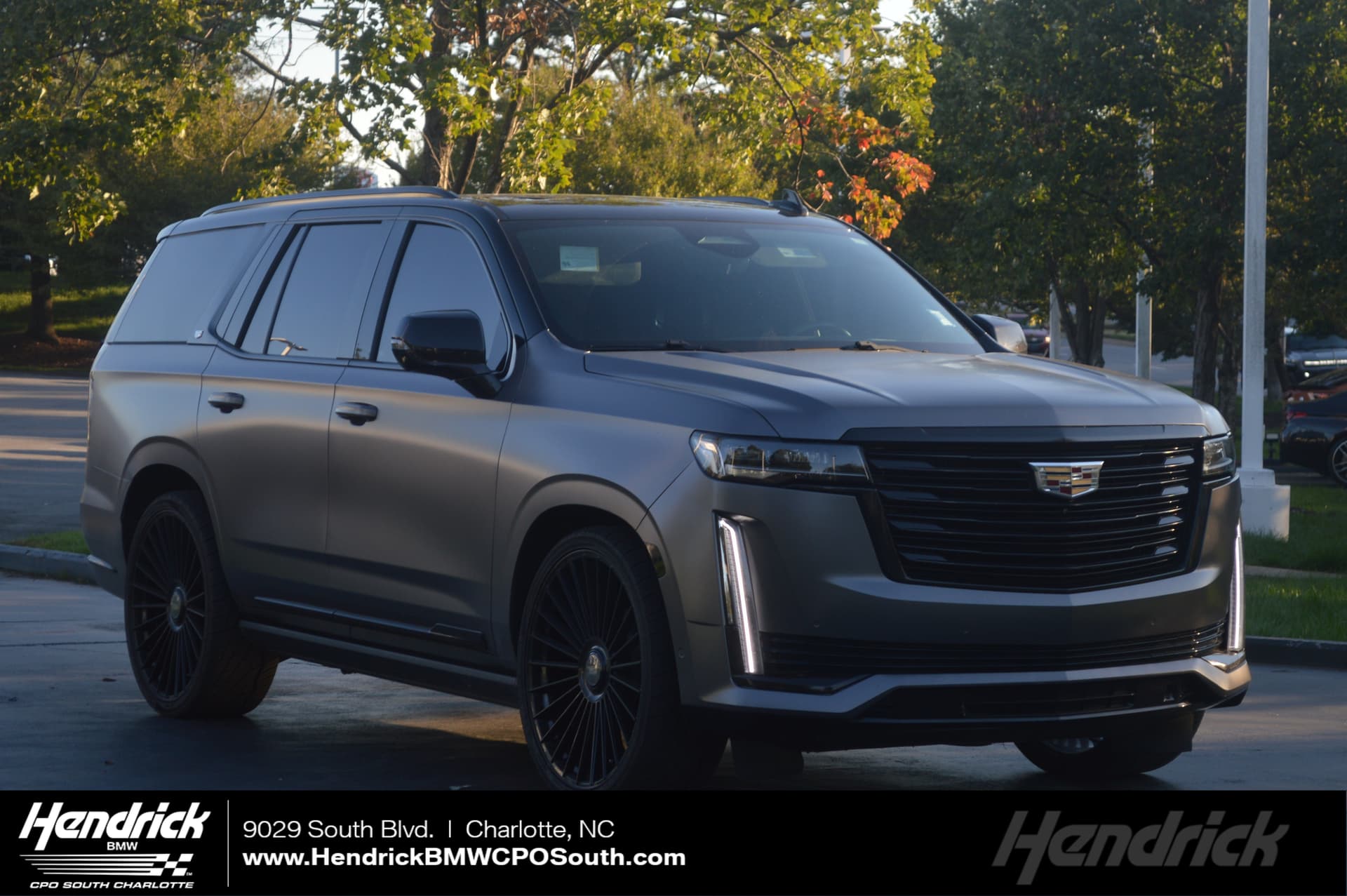 2021 Cadillac Escalade Premium Luxury Platinum — photo 1 of 38