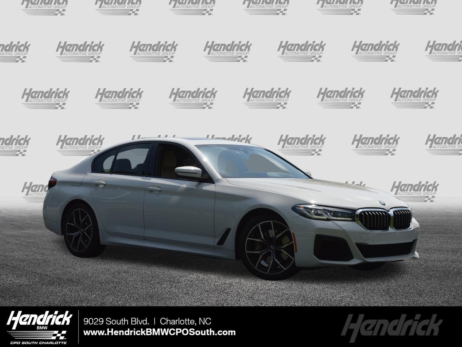 2023 BMW 5 Series 540i xDrive — photo 1 of 39