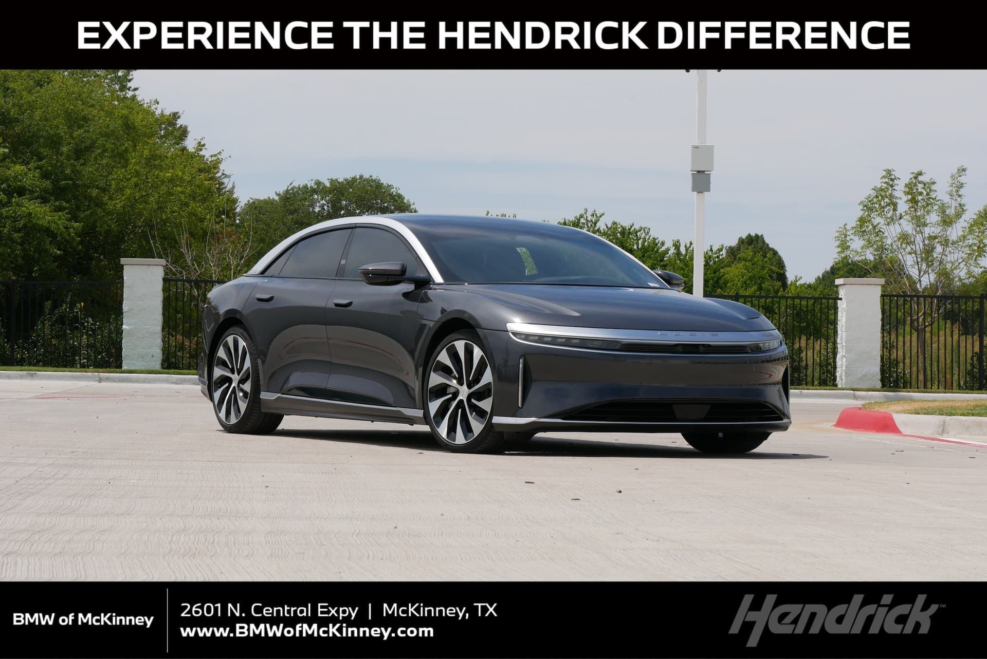 2023 Lucid Air Touring — photo 1 of 37