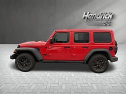 Extra Photo