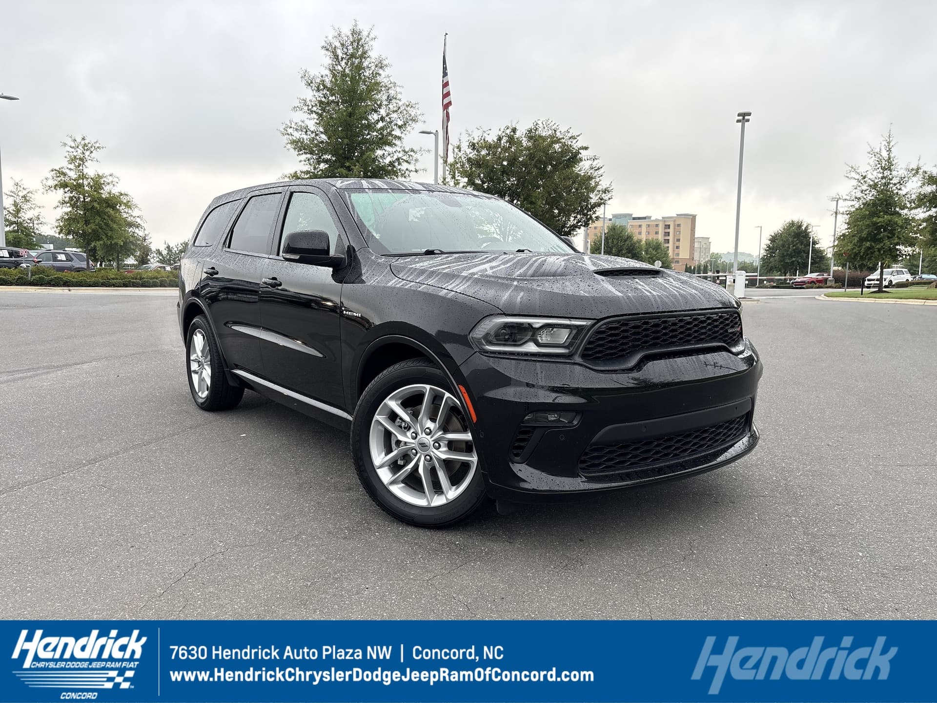2022 Dodge Durango R/T — photo 1 of 38