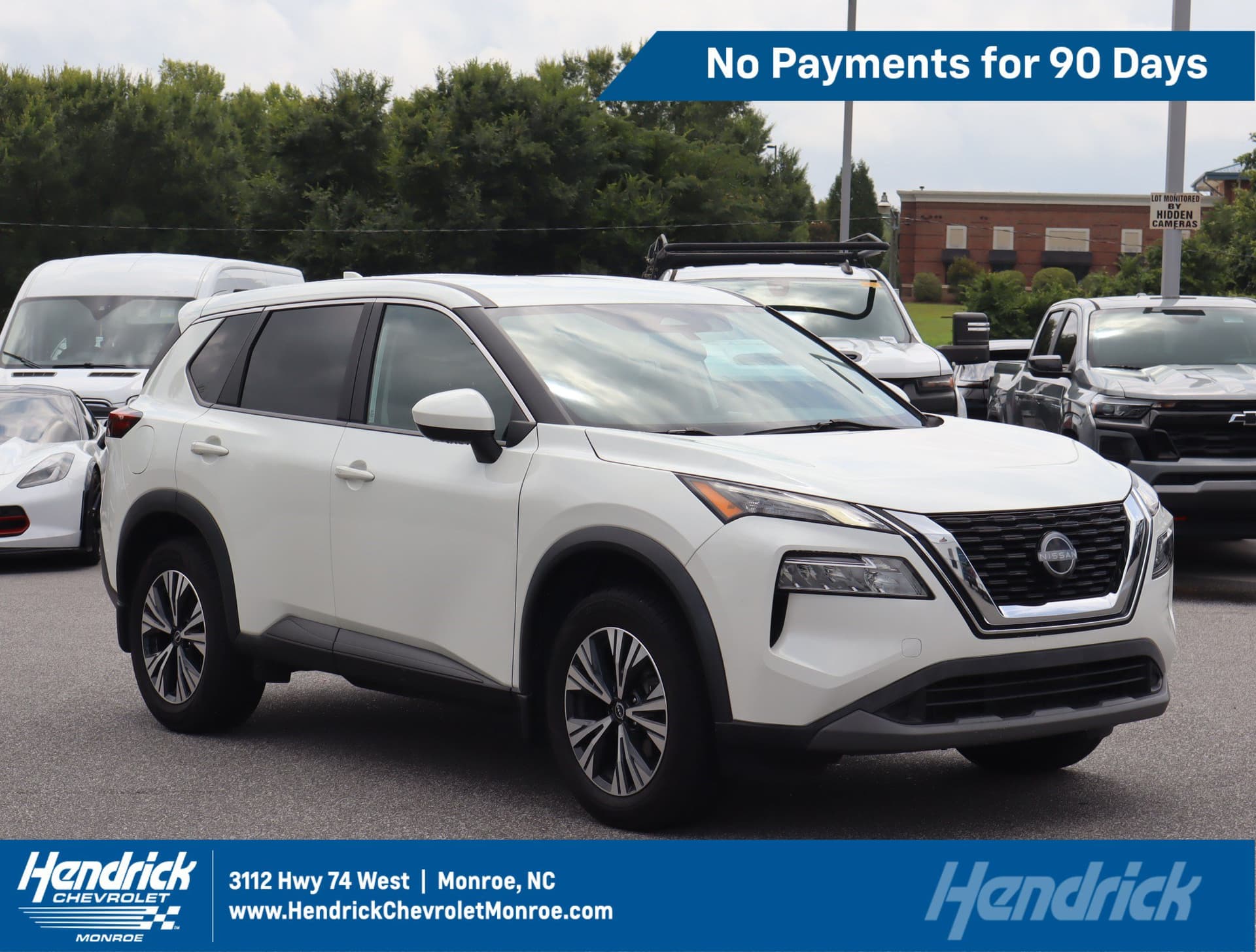 2023 Nissan Rogue SV — photo 1 of 34