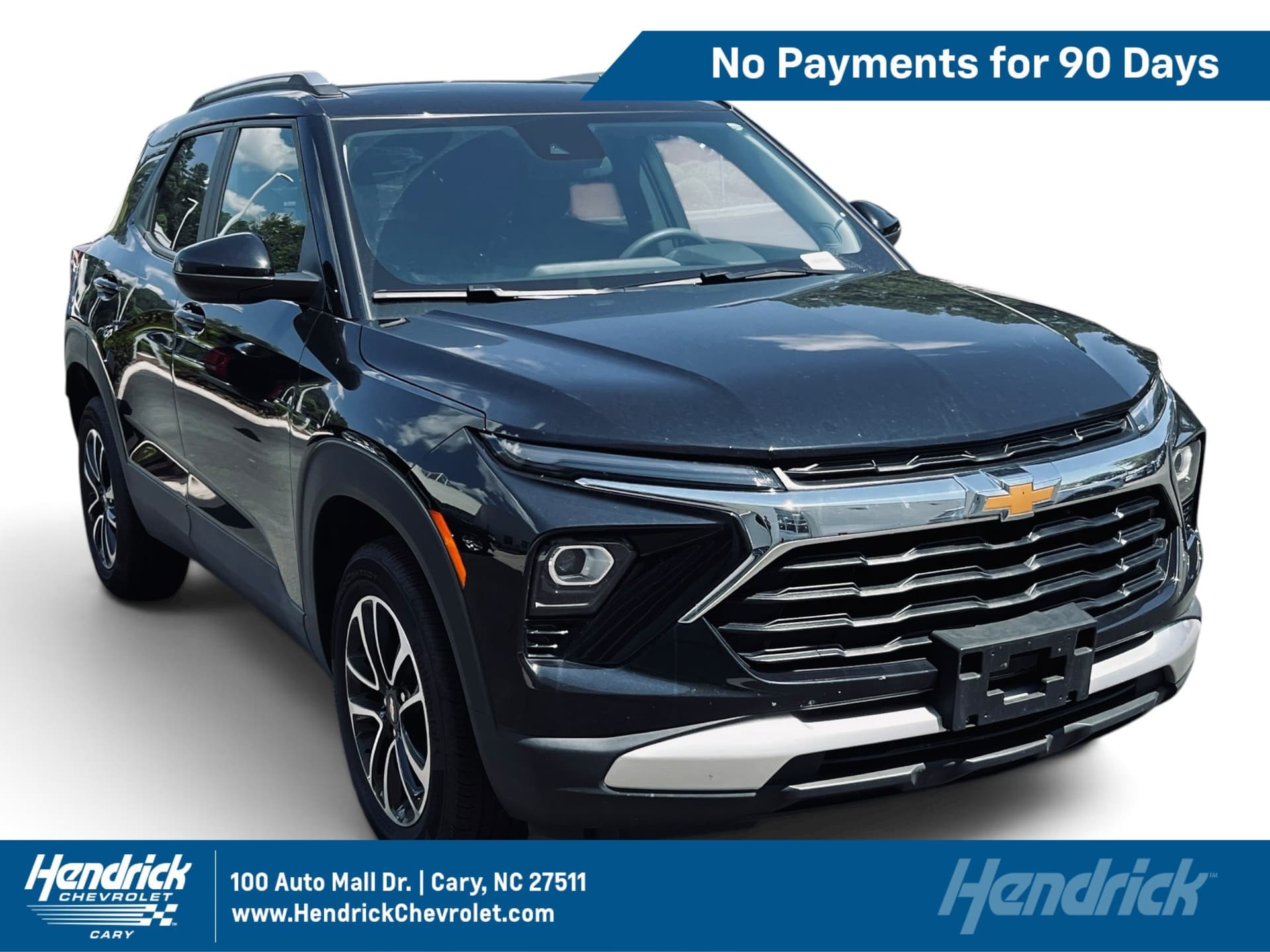 2025 Chevrolet Trailblazer LT — photo 1 of 35