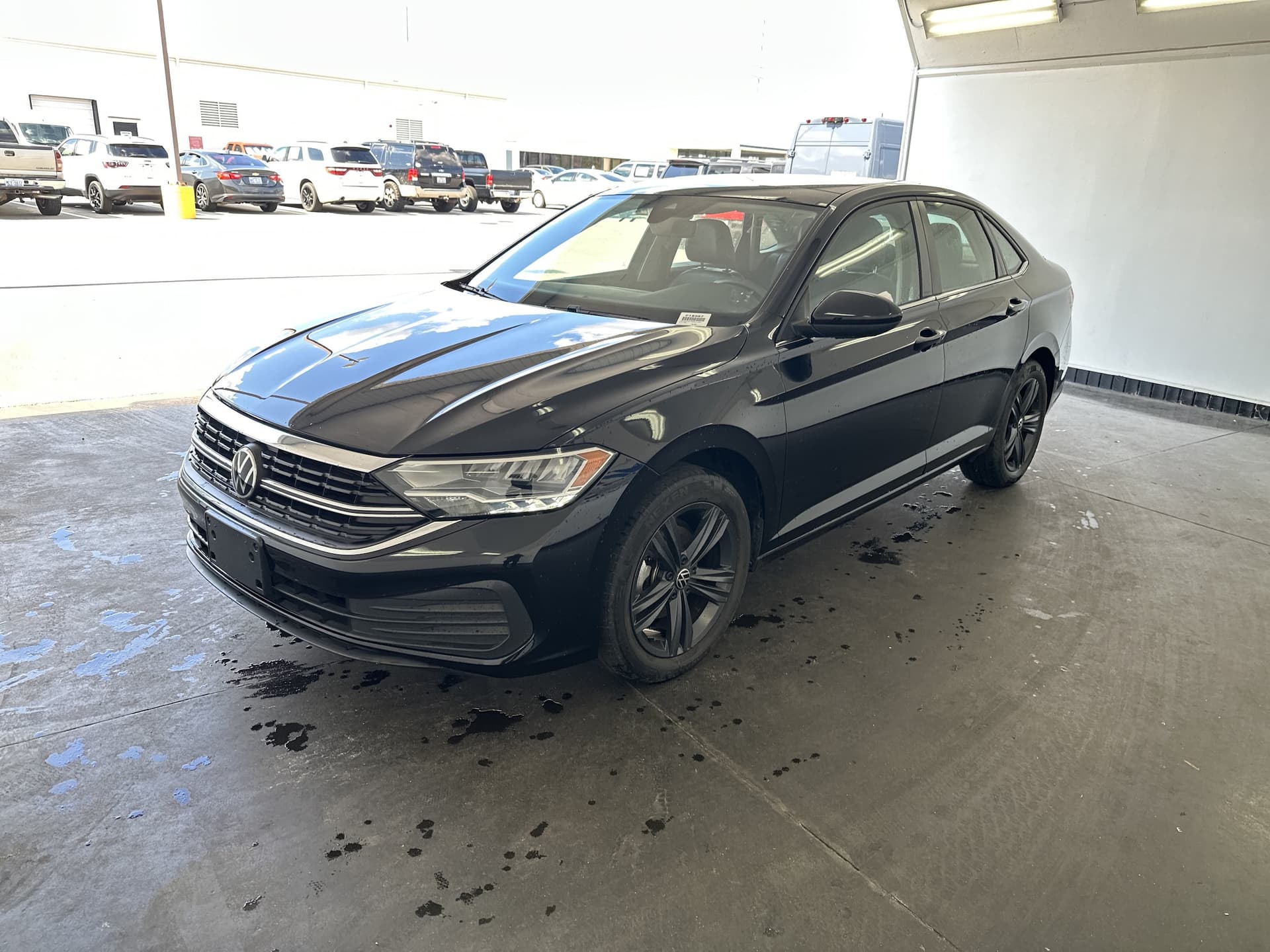 2022 Volkswagen Jetta SE — photo 1 of 5