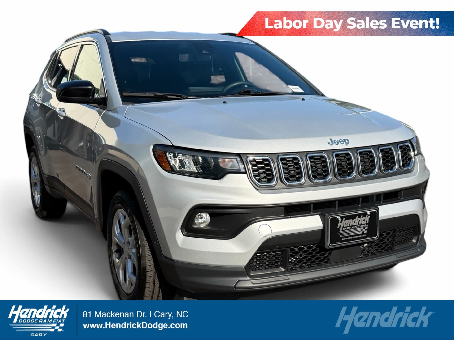 2024 Jeep Compass Latitude — photo 1 of 35