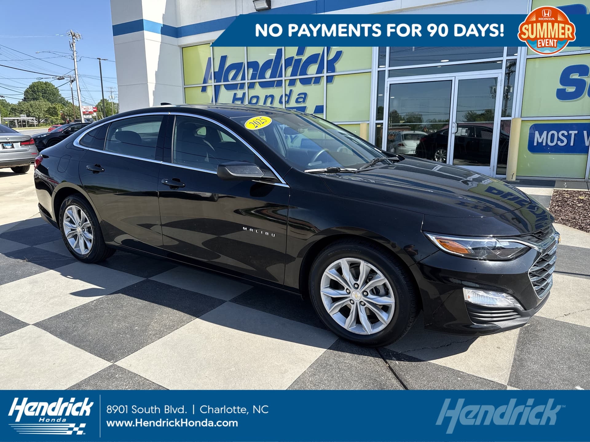 2025 Chevrolet Malibu LT — photo 1 of 36