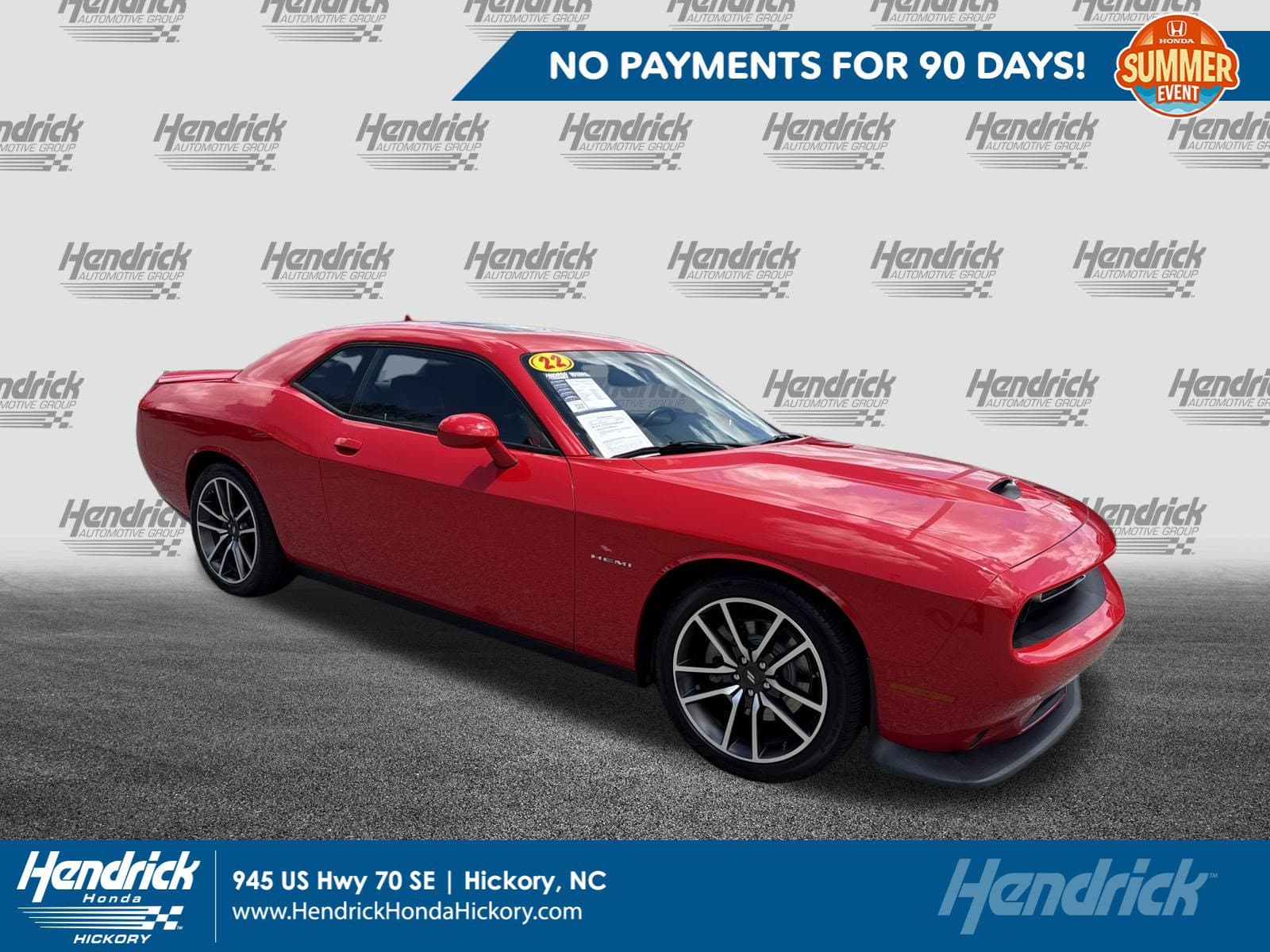 2022 Dodge Challenger R/T — photo 1 of 37