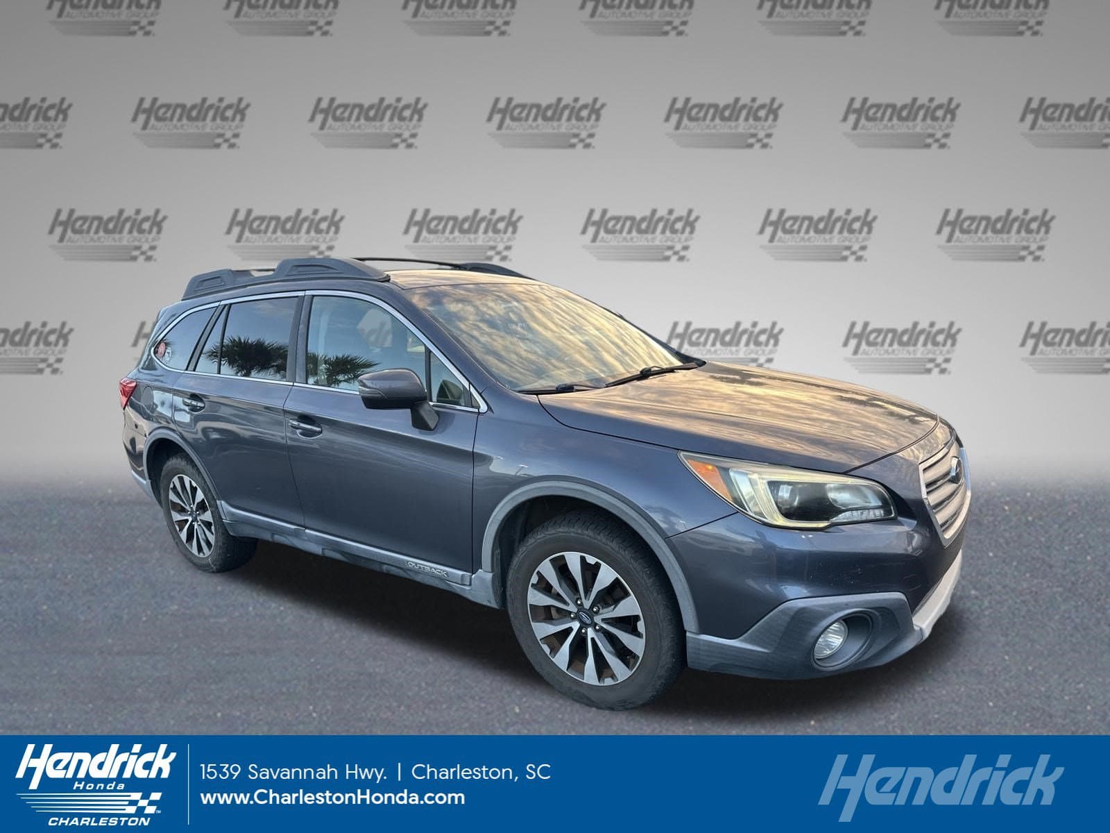 2017 Subaru Outback Limited — photo 1 of 12
