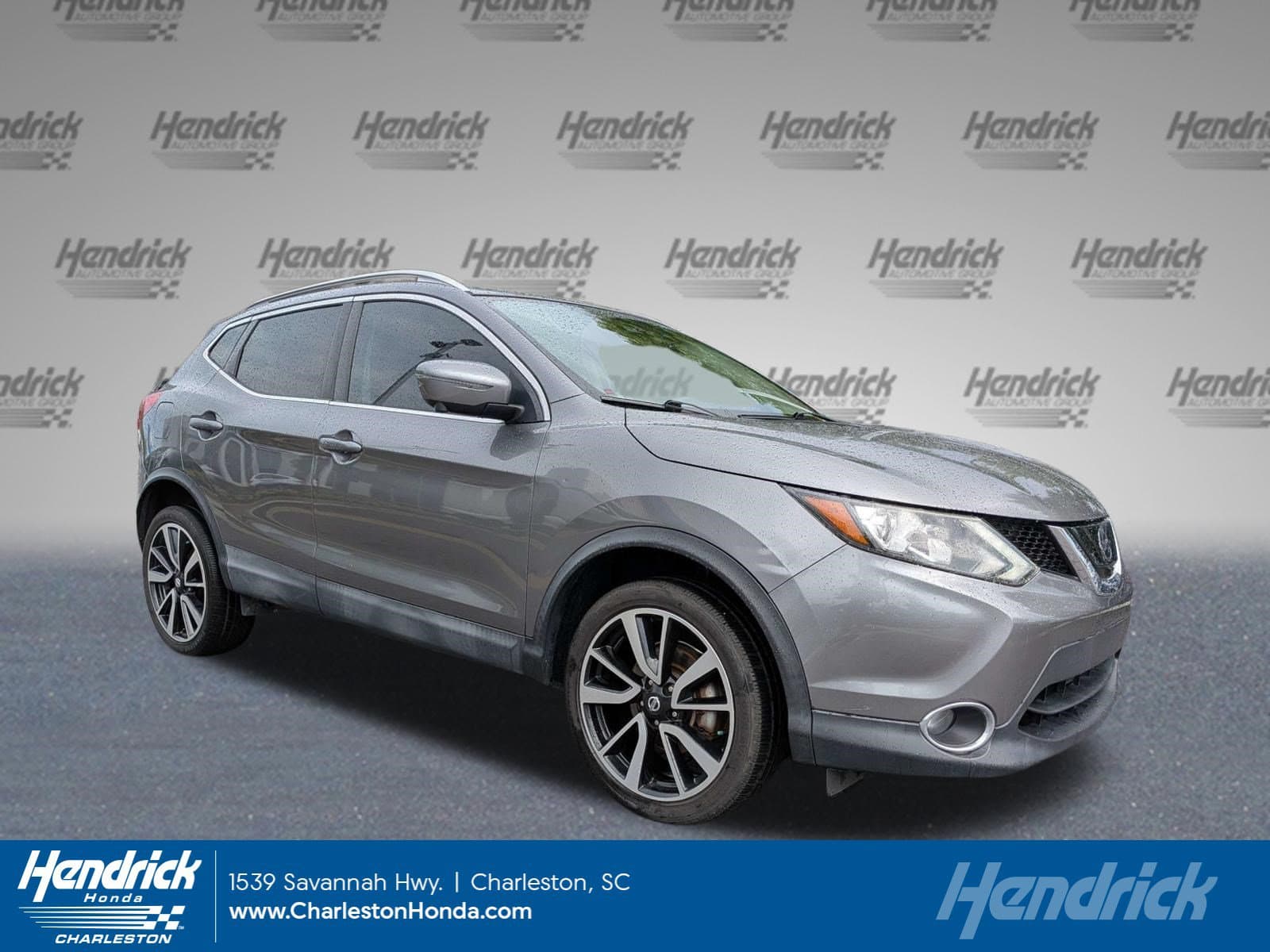 2017 Nissan Rogue Sport SL — photo 1 of 39
