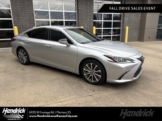 2019 Lexus ES ES 300h — photo 1 of 35