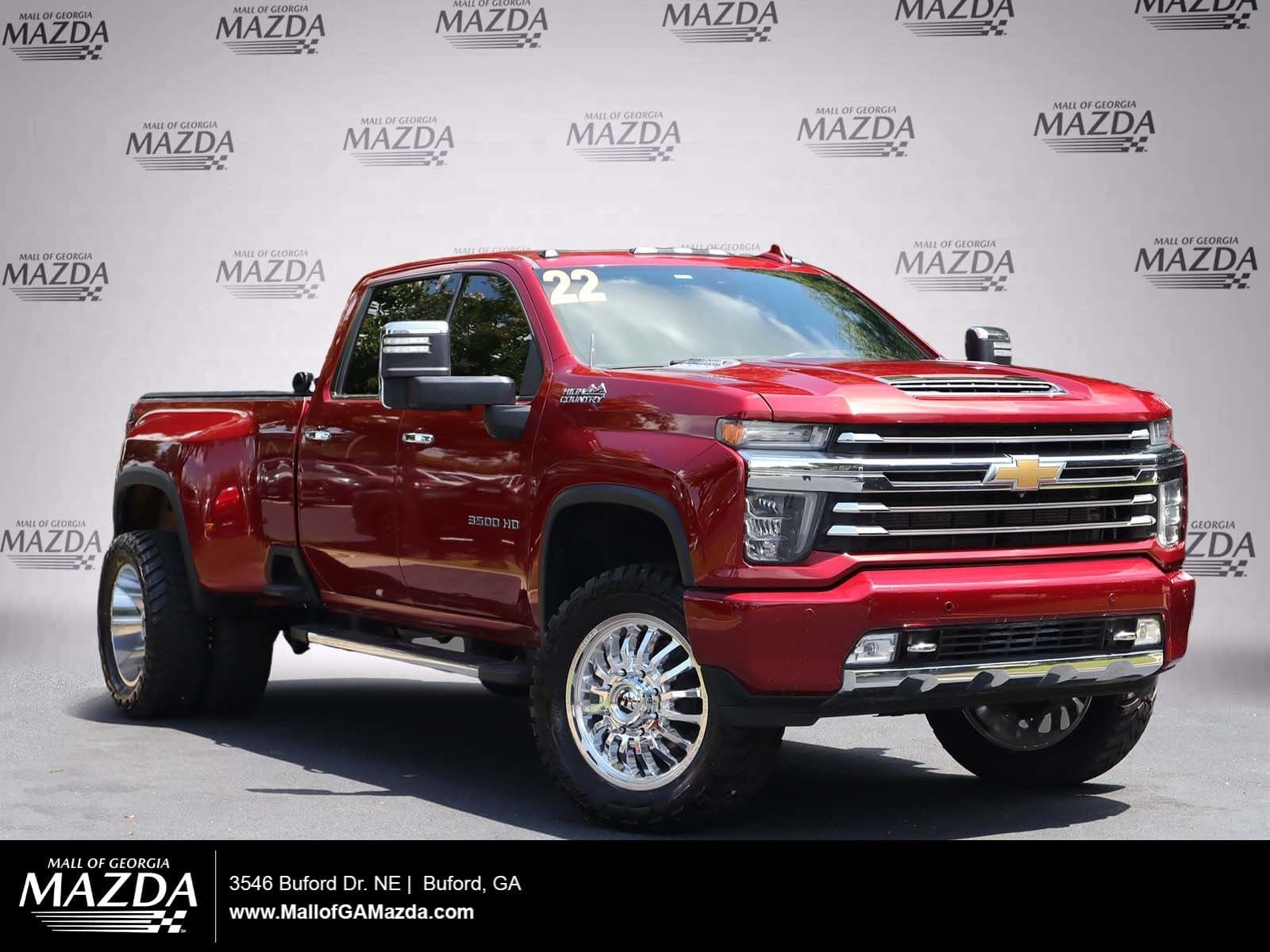 2022 Chevrolet Silverado 3500HD High Country — photo 1 of 38