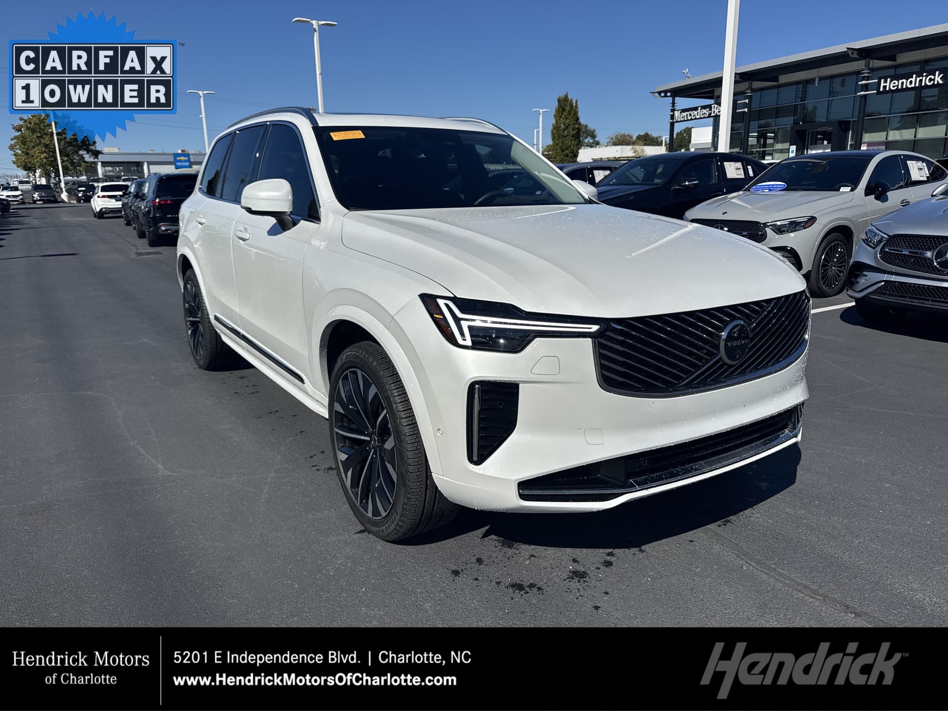 2025 Volvo XC90 Ultra — photo 1 of 37