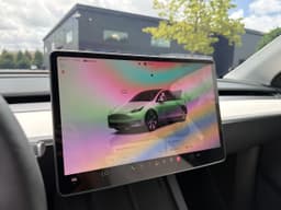 Extra Photo