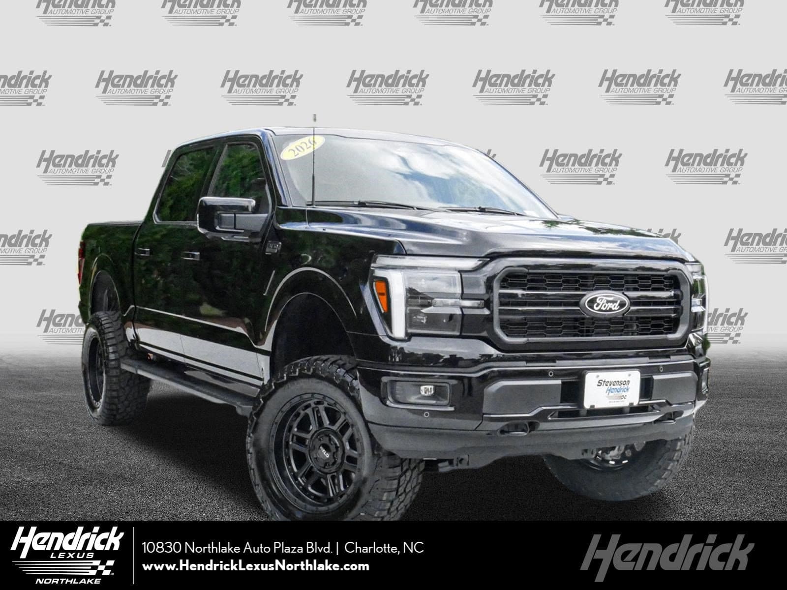 2026 Ford F-150 LARIAT — photo 1 of 34