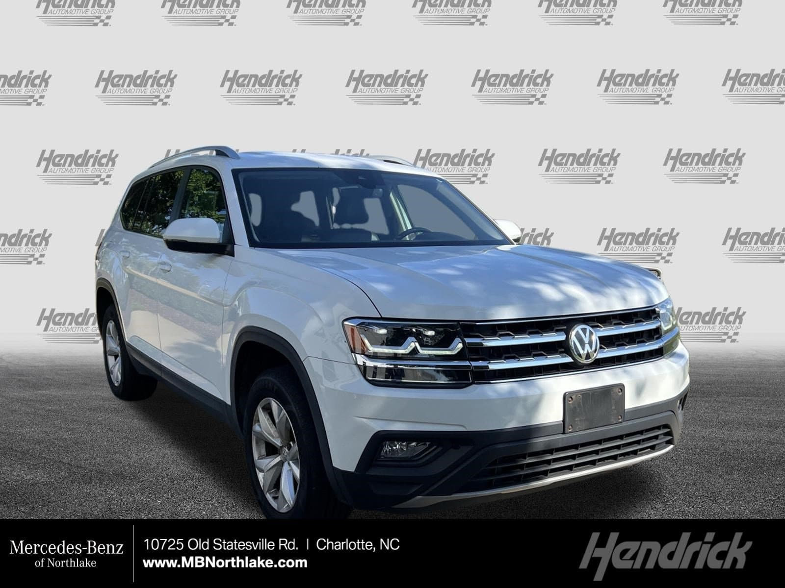 2019 Volkswagen Atlas 3.6L V6 SE w/Technology — photo 1 of 38