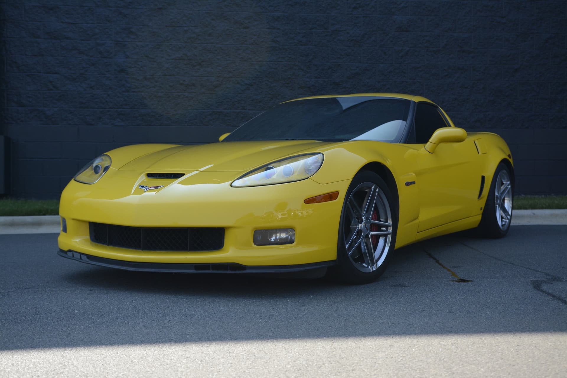 2007 Chevrolet Corvette Base — photo 1 of 36
