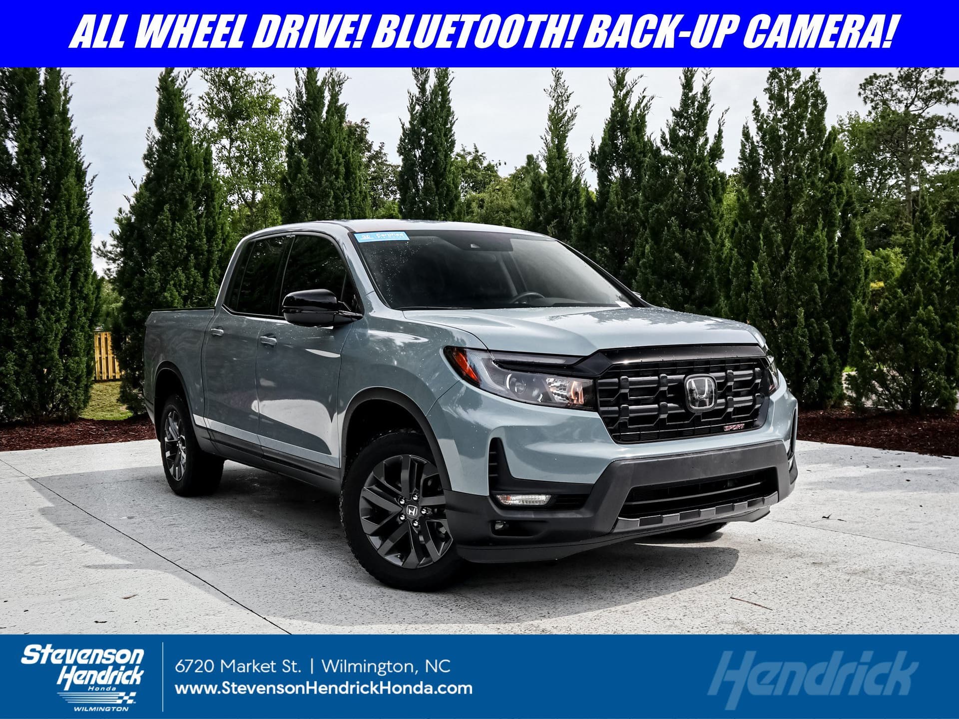 2025 Honda Ridgeline Sport — photo 1 of 34