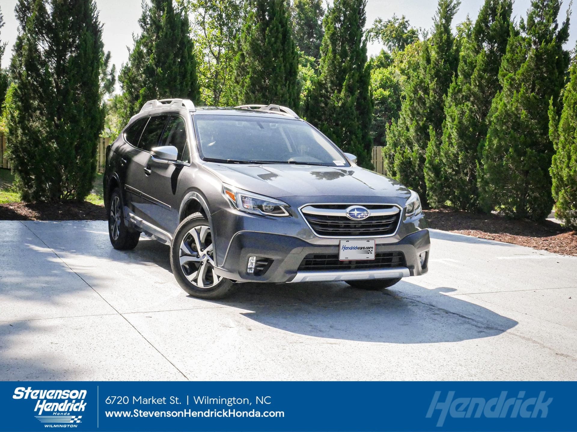 2021 Subaru Outback Touring XT — photo 1 of 11