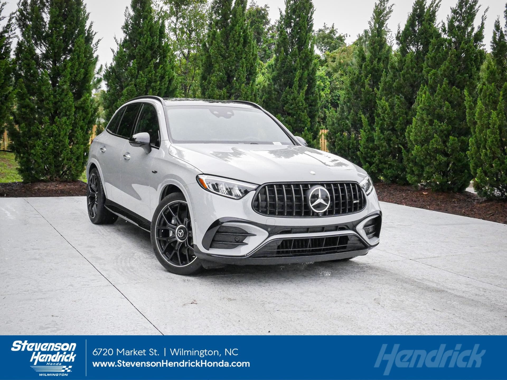 2026 Mercedes-Benz GLC AMG GLC 63 S E Performance — photo 1 of 36
