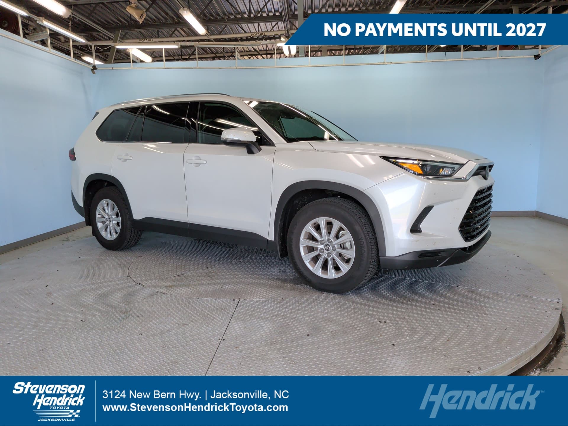 2026 Toyota Grand Highlander Hybrid XLE — photo 1 of 38