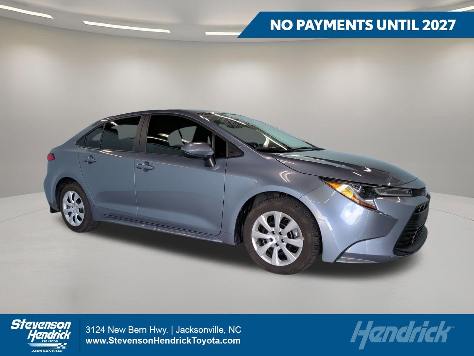 2024 Toyota Corolla LE — photo 1 of 34