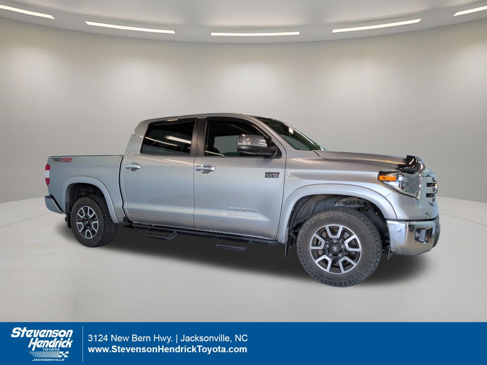 2021 Toyota Tundra 4WD Base — photo 1 of 38