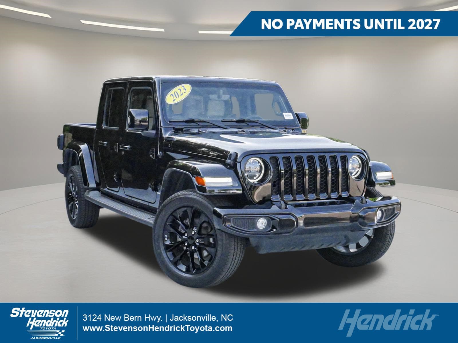 2023 Jeep Gladiator Overland — photo 1 of 35