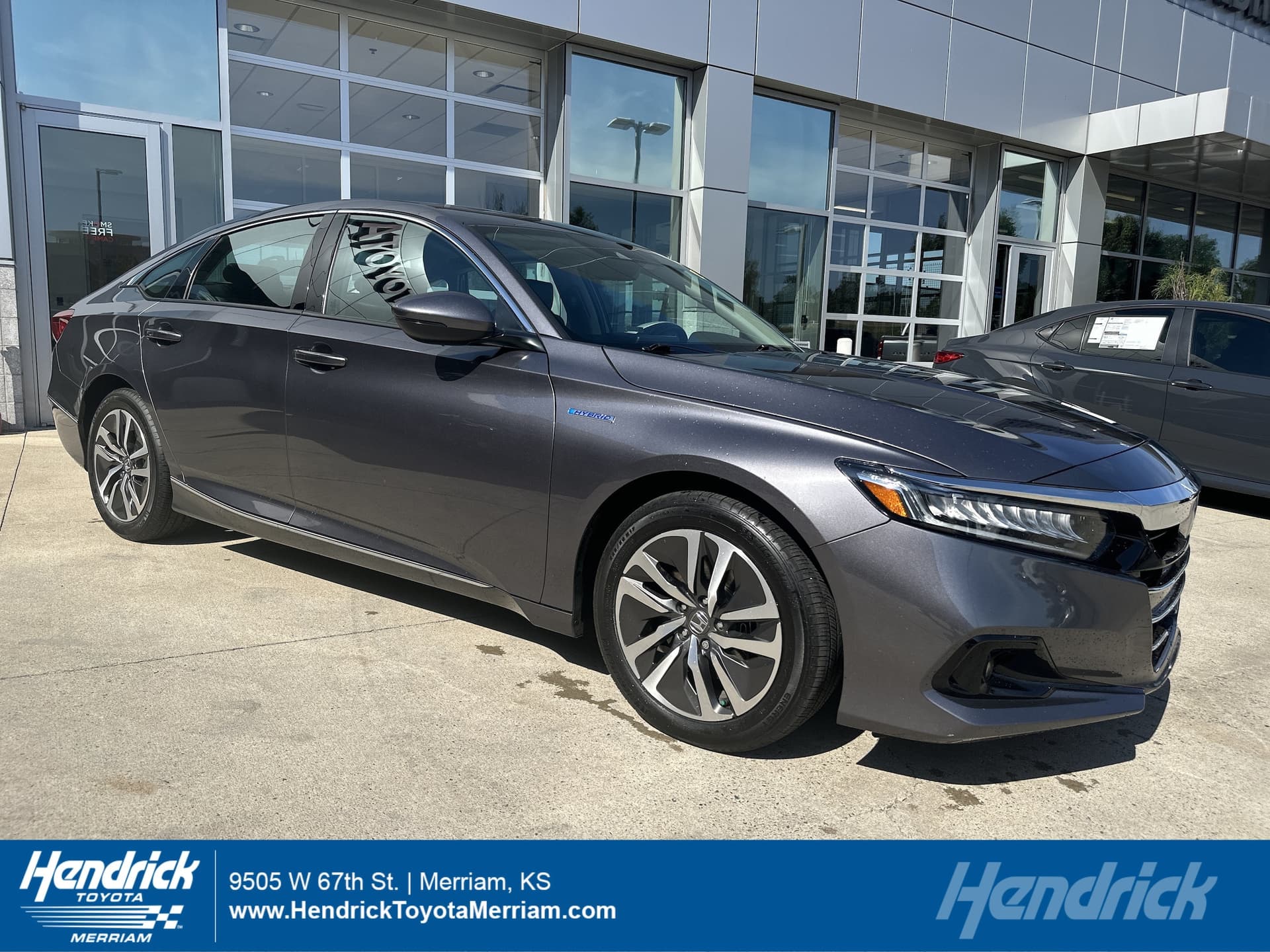 2021 Honda Accord Hybrid EX-L — photo 1 of 37
