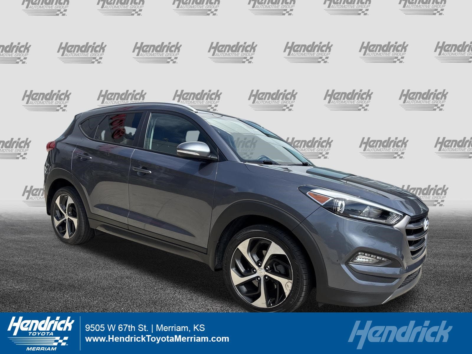 2016 Hyundai Tucson Sport — photo 1 of 37