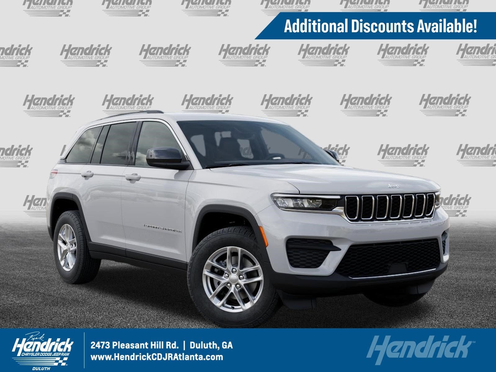 2026 Jeep Grand Cherokee Laredo — photo 1 of 27