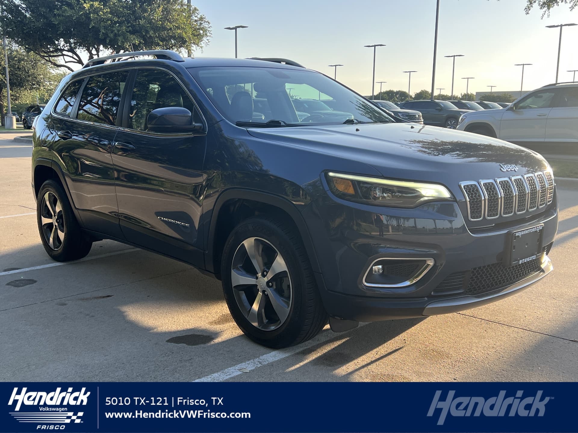 2020 Jeep Cherokee Limited — photo 1 of 30