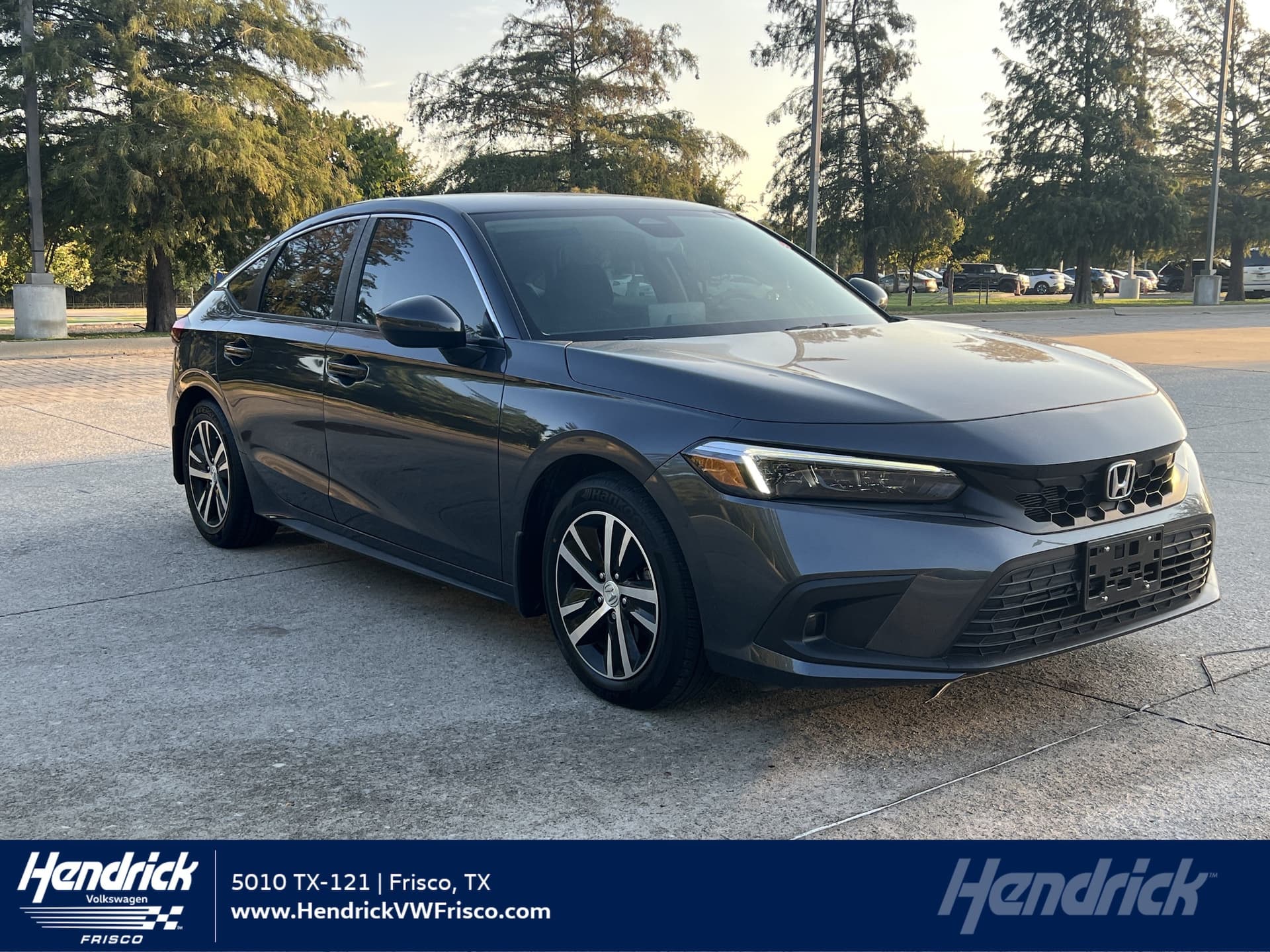 2024 Honda Civic Hatchback LX — photo 1 of 28