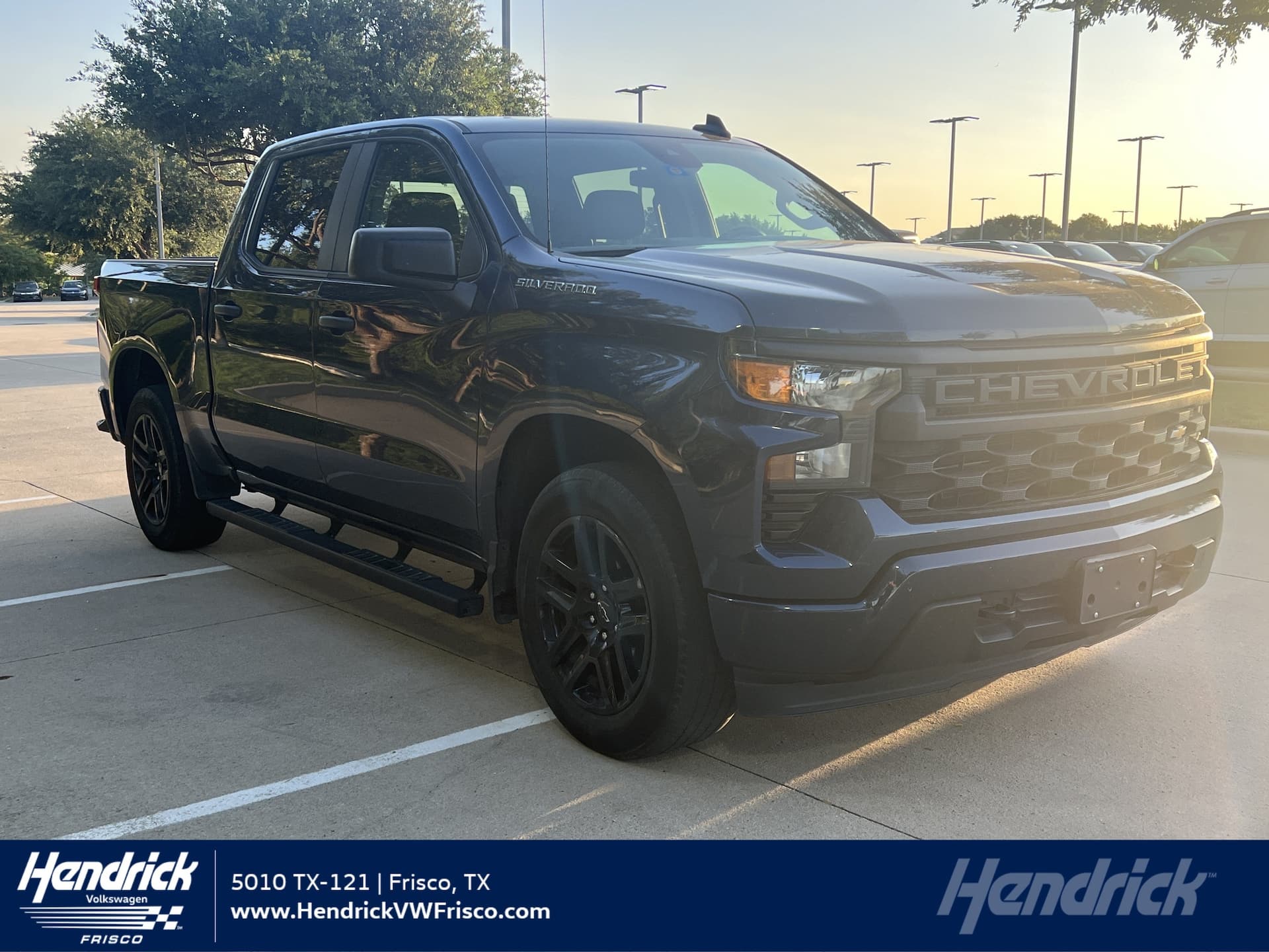 2022 Chevrolet Silverado 1500 Custom — photo 1 of 29