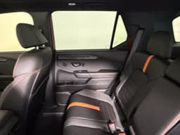 Extra Photo